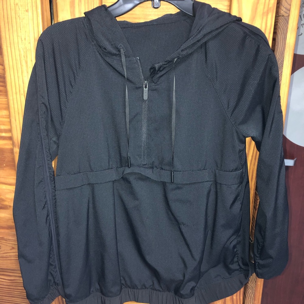 Lululemon Windbreaker